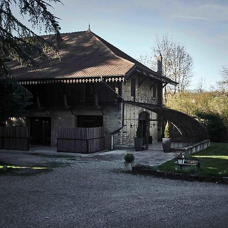 Hotel Domaine Des Sequoias - Les Collectionneurs à Ruy-Montceau Extérieur photo