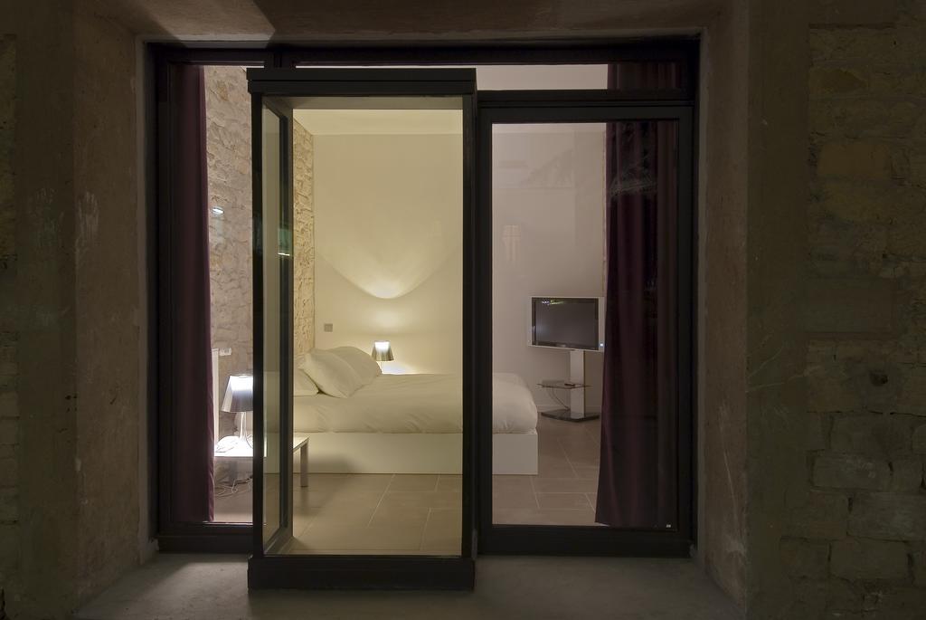 Hotel Domaine Des Sequoias - Les Collectionneurs à Ruy-Montceau Extérieur photo